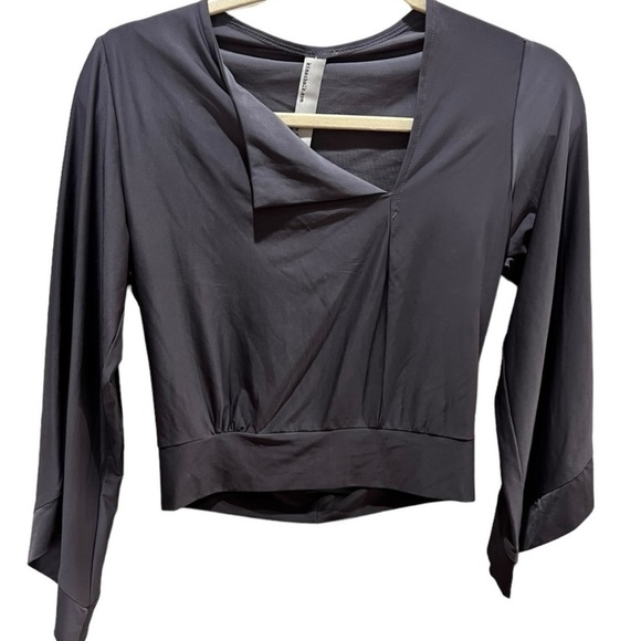 Kim Schalk Tops - Kims Schalk asymmetrical blouse size xs gray in excellent like-new condition